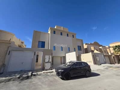 دور 3 غرف نوم للبيع في غرب الرياض، الرياض - طابق للبيع في الحزم، الرياض
