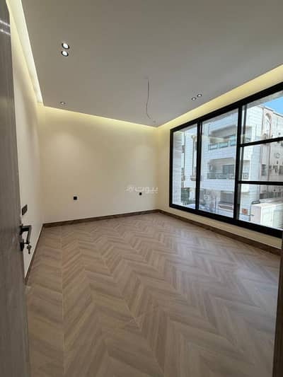 شقة 5 غرف نوم للبيع في شمال جدة، جدة - شقة فاخره للبيع حي الروضة اسقف مرتفعه 5 غرف