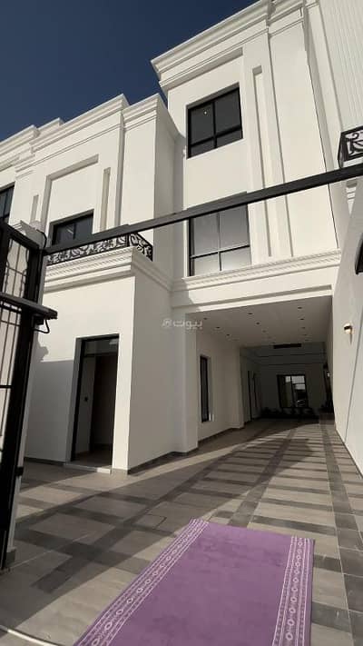 6 Bedroom Villa for Sale in Mudhainib, Madina - Six-bedroom villa for sale in Medina, Madinah