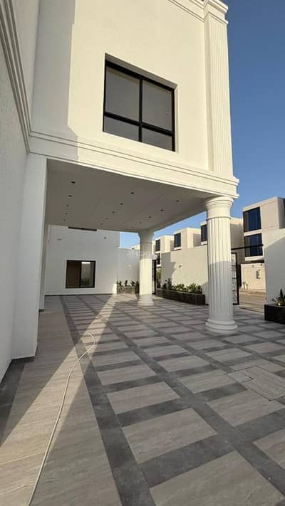 6 Bedroom Villa for Sale in Mudhainib, Madina - A six-bedroom villa for sale in Madinib, Medina