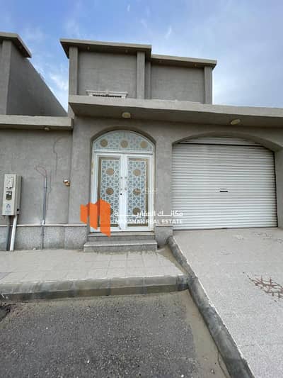 فیلا 4 غرف نوم للايجار في ضاحية الملك فهد، الدمام - للإيجار | فيلا دبلكس منفصلة بحي العاشر