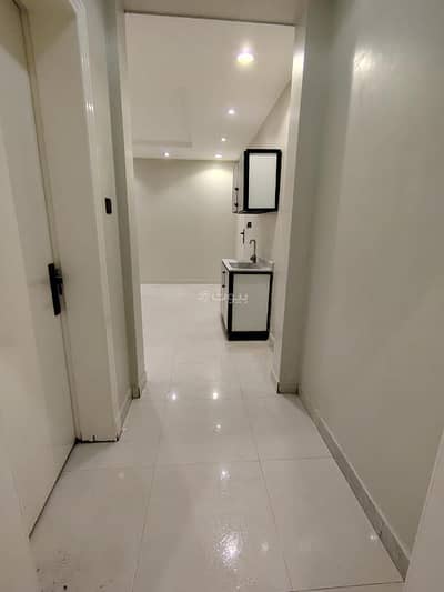 1 Bedroom Apartment for Rent in North Riyadh, Riyadh - A room and a hall for rent in Al-Araid (Al-Ara'ed).