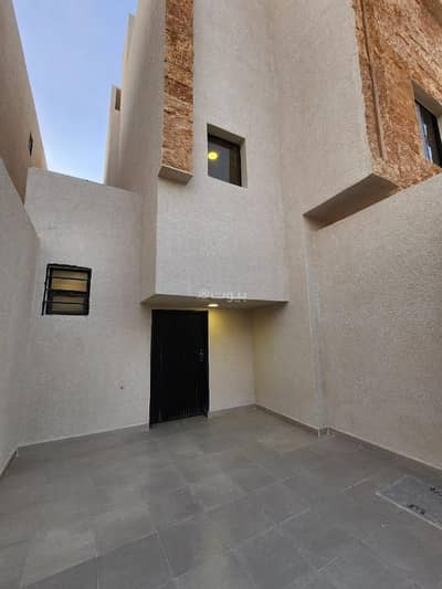 دور 4 غرف نوم للبيع في شرق الرياض، الرياض - تاون هاوس علوي (دور + ملحق شقه )