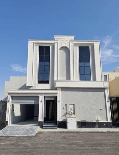 5 Bedroom Villa for Sale in East Riyadh, Riyadh - Housing opportunity in (Gateway of the East)
