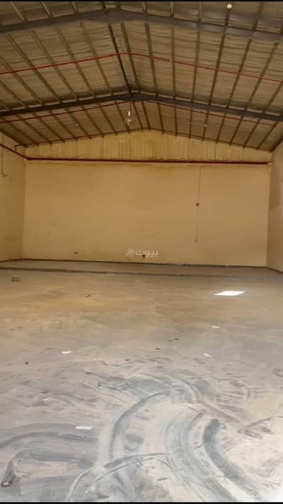 Warehouse for Rent in South Riyadh, Riyadh - Warehouse for rent, 300 m² net, rent 85 thousand
