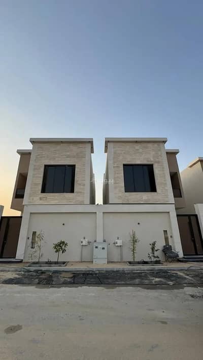 7 Bedroom Villa for Sale in Al Shulah, Dammam - Villa For Sale in Al Shulah, Dammam