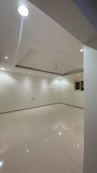 4 Bedroom Villa for Rent in East Riyadh, Riyadh - Villa consisting of 4 bedrooms for rent in Al-Rimal