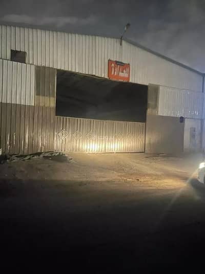 Workshop for Rent in East Riyadh, Riyadh - Workshop for rent in Al Saadah, East Riyadh