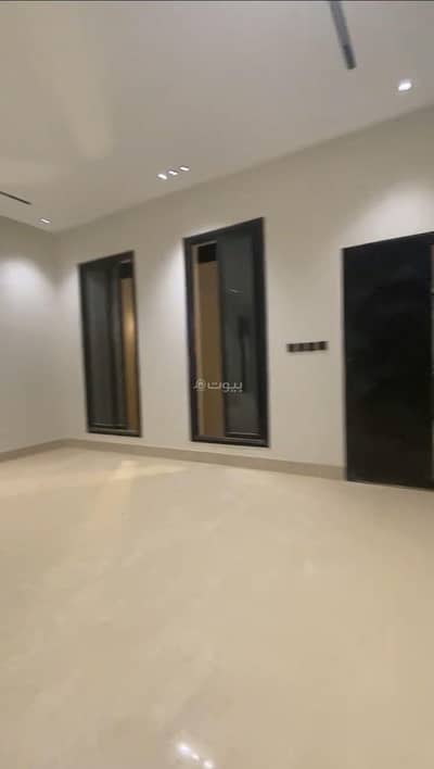 4 Bedroom Floor for Rent in East Riyadh, Riyadh - A special opportunity: spacious ground-floor role for rent