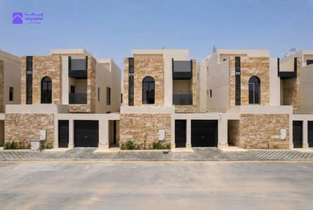 6 Bedroom Villa for Sale in East Riyadh, Riyadh - Luxury 3-Story Villa with Separate Apartment & Smart Entry – Super Lux Finishes
