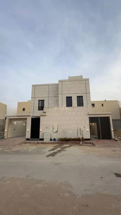 فیلا 5 غرف نوم للبيع في شرق الرياض، الرياض - فيلا للبيع في شارع العام, حي الجنادرية, مدينة الرياض, منطقة الرياض