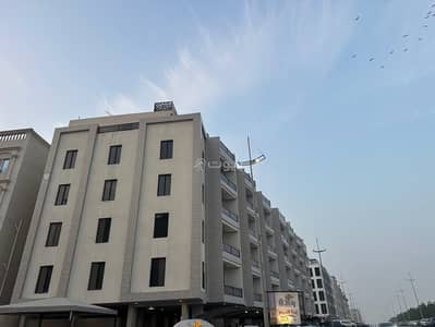 3 Bedroom Flat for Rent in Al Muntazah, Dammam - Apartment for rent in Al-Muntazah, Dammam