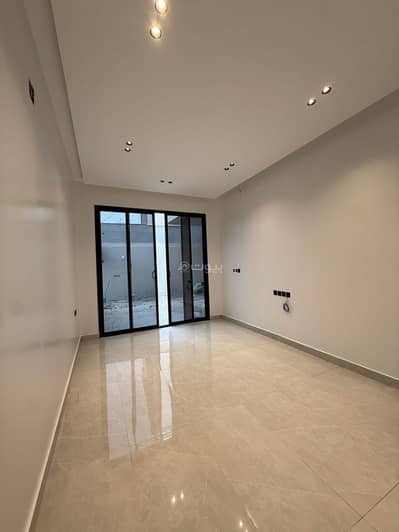 5 Bedroom Flat for Sale in East Riyadh, Riyadh - Apartment in East Riyadh，Al Bayan Neighborhood 5 bedrooms 1070000 SAR - 87956863