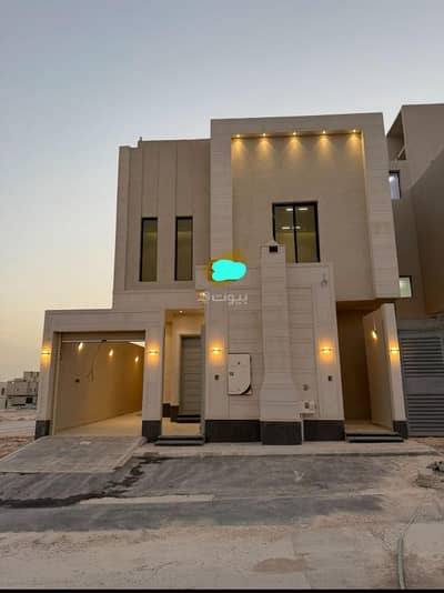 8 Bedroom Villa for Sale in East Riyadh, Riyadh - For sale: villa with internal staircase in Al-Janadriyah district, lot 1653