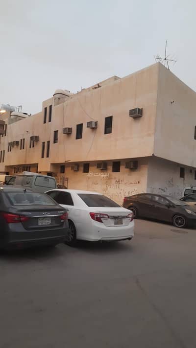 عمارة سكنية  للبيع في غرب الرياض، الرياض - للبيع عمارة حي أم الحمام بالرياض