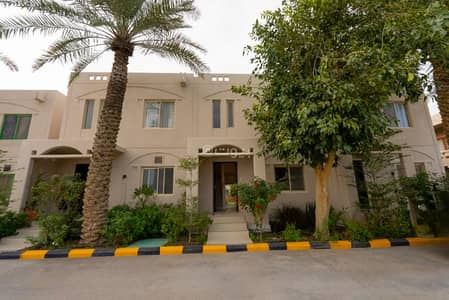 فیلا 2 غرفة نوم للايجار في الراكة الجنوبية، الخبر - فيلا في كومباوند للإيجار في الراكة الجنوبية، الخبر