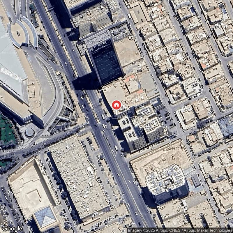 معرض للإيجار في حي العليا، شمال الرياض معرض للإيجار في حي العليا، شمال الرياض