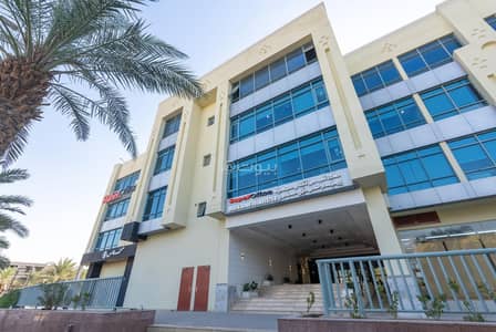 مكتب  للايجار في غرب الرياض، الرياض - مكاتب عمل مؤثثة ومرخّصة للإيجار في حي السويدي، غرب الرياض