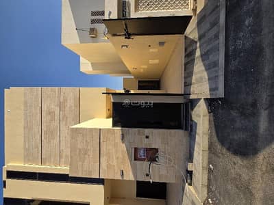4 Bedroom Floor for Sale in East Riyadh, Riyadh - For sale: a ground-floor Townhouse in Al-Nahda district with a prime location close to all services