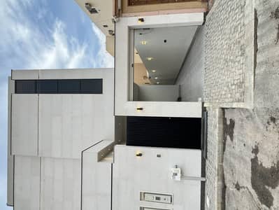 6 Bedroom Floor for Sale in East Riyadh, Riyadh - For sale, a ground floor in the Al-Rimah neighborhood, a prime location close to all services and near Dammam Road. 6 Bedroom Floor for Sale in East Riyadh, Riyadh - For sale, a ground floor in the Al-Rimah neighborhood, a prime location close to all services and near Dammam Road.