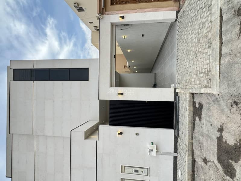 For sale, a ground floor in the Al-Rimah neighborhood, a prime location close to all services and near Dammam Road. For sale, a ground floor in the Al-Rimah neighborhood, a prime location close to all services and near Dammam Road.