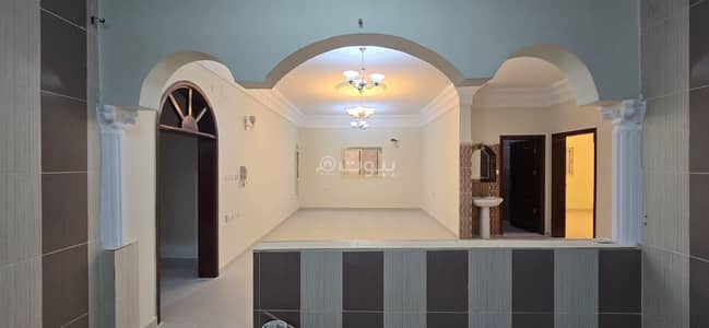 عمارة سكنية  للايجار في الهدا، جدة - شقة للإيجار بموقع استراتيجي بحي الهدا بمساحة 300 م تقريباً