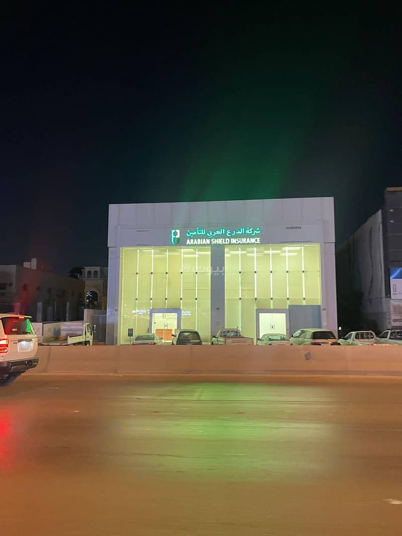 معرض في النفل،شمال الرياض 1650000 SAR - 87870617 معرض في النفل،شمال الرياض 1650000 SAR - 87870617