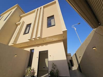 3 Bedroom Floor for Sale in East Riyadh, Riyadh - Ground floor for sale in West Al-Monsiya neighborhood 3 Bedroom Floor for Sale in East Riyadh, Riyadh - Ground floor for sale in West Al-Monsiya neighborhood