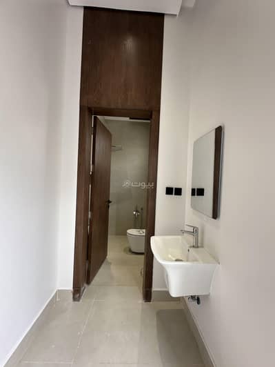 4 Bedroom Floor for Sale in East Riyadh, Riyadh - For sale: an excellent ground floor at Golden Sands. 4 Bedroom Floor for Sale in East Riyadh, Riyadh - For sale: an excellent ground floor at Golden Sands.
