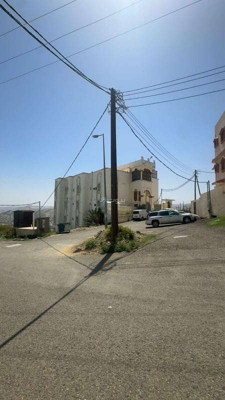 أرض للبيع في شارع معدان بن ربيعة, حي النزهة, مدينة الباحة, منطقة الباحة أرض للبيع في شارع معدان بن ربيعة, حي النزهة, مدينة الباحة, منطقة الباحة