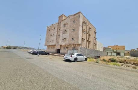 Residential Building for Sale in Al Suways 1, Jazan - Building for sale on Abdul Wahab Ibrahim Eshi Street, Al-Suez 1 neighborhood, Jazan City, Jazan Region