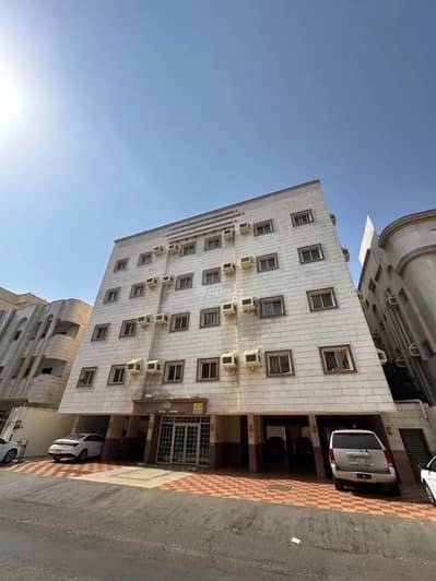 11 Bedroom Residential Building for Sale in North Jeddah, Jeddah - Residential Building For Sale in Al Bawadi, Jeddah