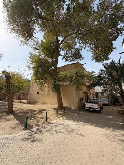 دور 6 غرف نوم للايجار في وسط الرياض، الرياض - دور للإيجار في شارع ممر58, حي الشميسي, مدينة الرياض, منطقة الرياض