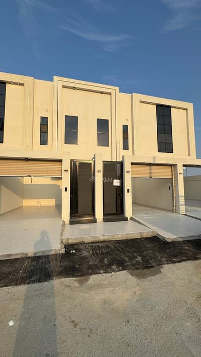 4 Bedroom Flat for Sale in King Fahd Suburb, Dammam - Studio Apartment For Sale in King Fahd Suburb, Dammam