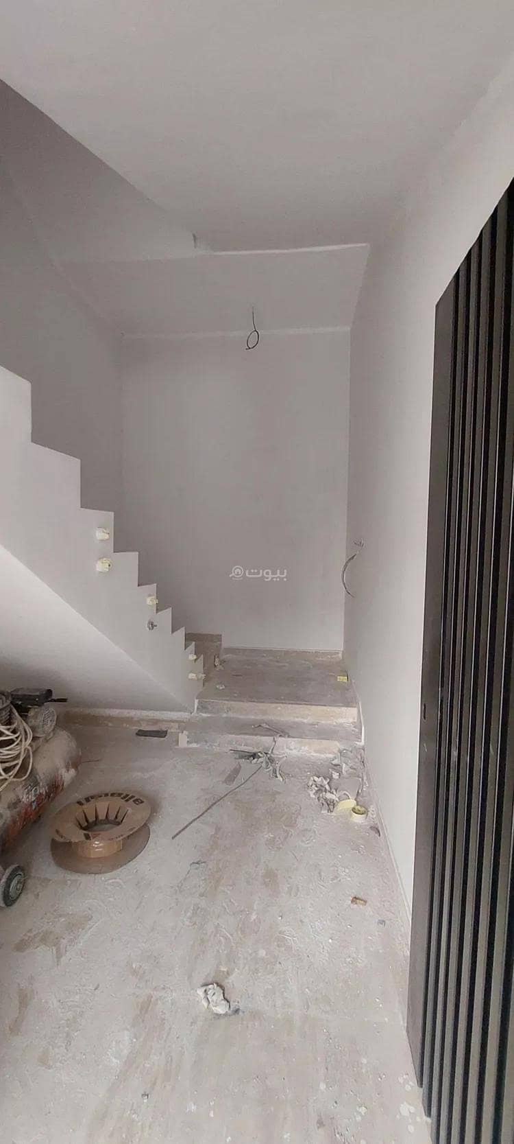 Floor For Sale in Tuwaiq, Riyadh Floor For Sale in Tuwaiq, Riyadh