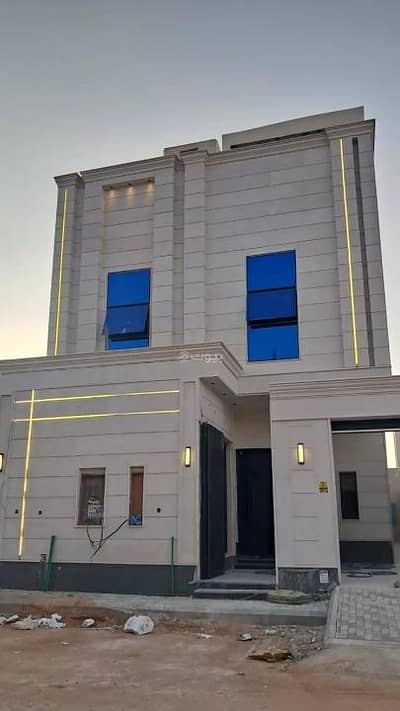 3 Bedroom Flat for Sale in East Riyadh, Riyadh - Apartment For Sale in Al Janadriyah, East Riyadh