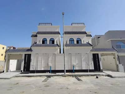 8 Bedroom Villa for Sale in Al Sawari, Al Khobar - Villa for sale in Al Sawari, Al Khobar