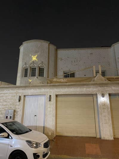 فیلا 4 غرف نوم للايجار في شمال جدة، جدة - فيلا للايجار حي الربوه جدة