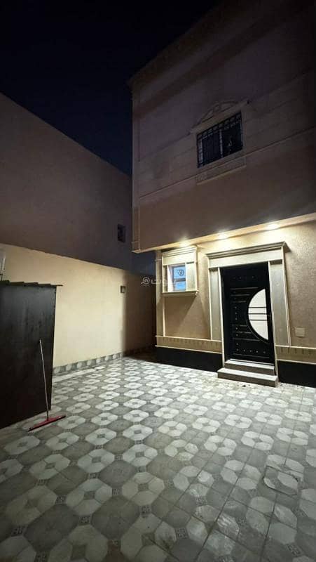 طابق للبيع في بدر، الرياض طابق للبيع في بدر، الرياض