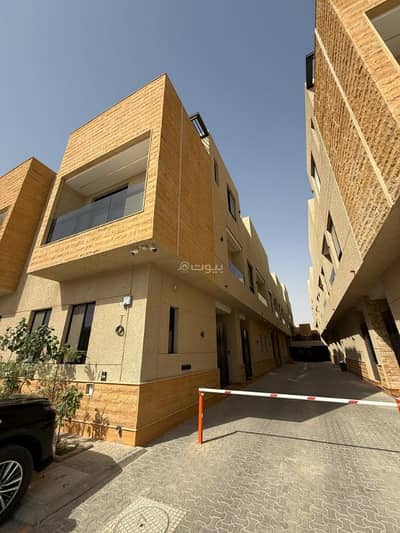 فیلا 4 غرف نوم للايجار في شمال الرياض، الرياض - تاون هاوس فاخر للإيجار – حي العارض | ربوة الياسمين (أول العارض)