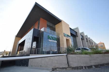 Complex for Rent in North Riyadh, Riyadh - An exhibition space for rent in Al-Malqa district, On Ibn Malik Street in Riyadh