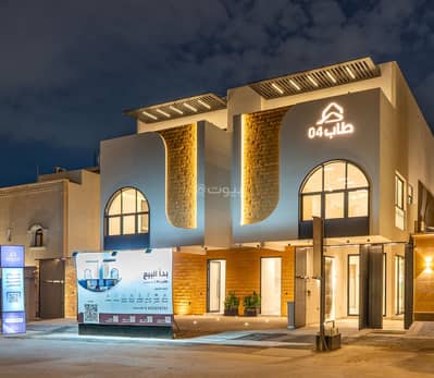 دور 3 غرف نوم للبيع في شرق الرياض، الرياض - دور للبيع شمال الرياض حي الازدهار شارع 20