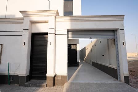 4 Bedroom Floor for Sale in Al Wasam, Riyadh - Role for sale in Al Wosam neighborhood, Riyadh