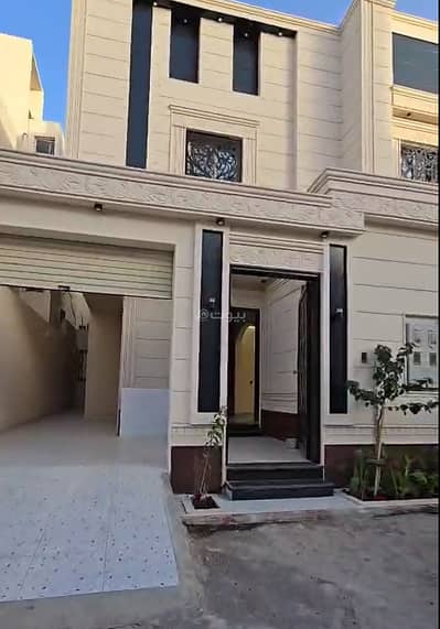 3 Bedroom Floor for Sale in East Riyadh, Riyadh - 4 Bedroom House For Sale in Al Rimal, Riyadh