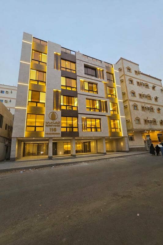 6-bedroom apartment for sale in Al-Bawadi, new semi-floor ready for living, immediate vacancy 6-bedroom apartment for sale in Al-Bawadi, new semi-floor ready for living, immediate vacancy