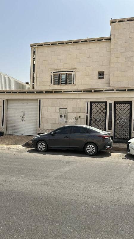 Villa for rent in Al-Azizia, Riyadh. A house with a staircase, hall, and a rental near the metro. Villa for rent in Al-Azizia, Riyadh. A house with a staircase, hall, and a rental near the metro.