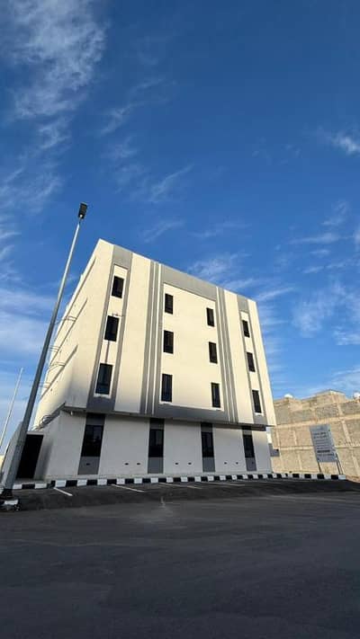 4 Bedroom Flat for Sale in Al Aziziyah, Madina - Apartment consisting of 4 bedrooms for sale in Al-Aziziyah, Medina