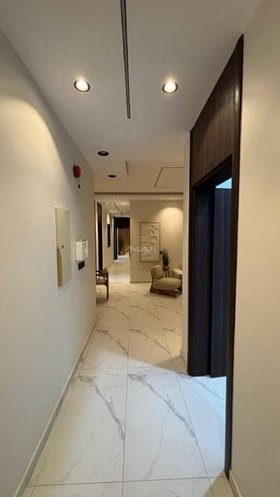 4 Bedroom Flat for Sale in Bani Bayadah, Madina - An apartment consisting of 4 bedrooms for sale in Al-Rawda, Medina