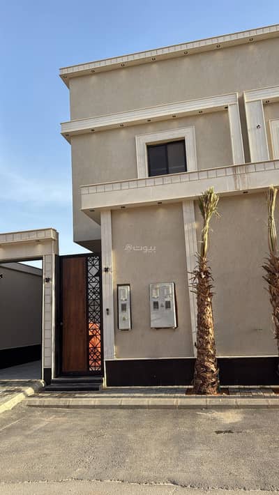7 Bedroom Floor for Sale in East Riyadh, Riyadh - Floor in East Riyadh，Al Murjan 7 bedrooms 750000 SAR - 87808746