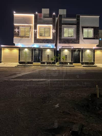 8 Bedroom Villa for Sale in Al Suways 1, Jazan - Villa in Al Suways 1 8 bedrooms 890000 SAR - 87841181